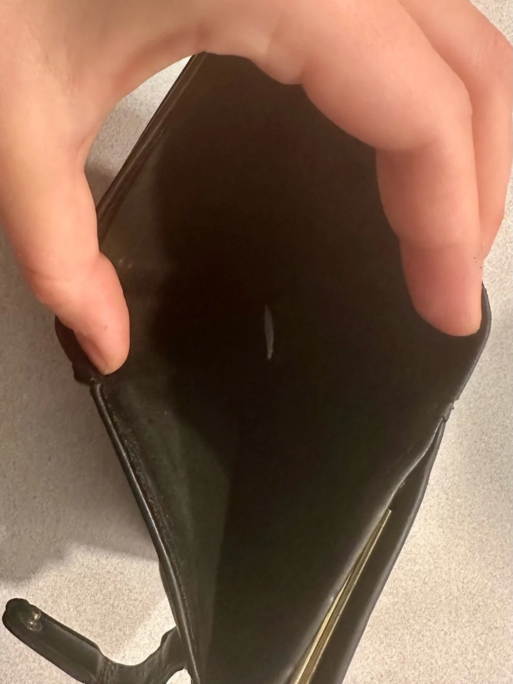 Vintage COACH Black Shiny Leather Wallet Bifold Kiss-Lock Snap Coin Compartment